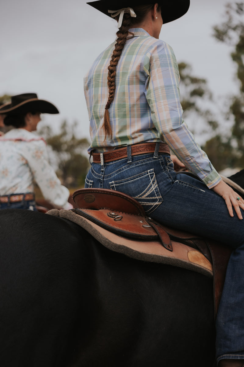 Pastel Plaid - Classic fit